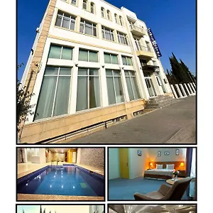 3* Отель The Family - Free Massage
